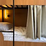 Deer & 호텔 *